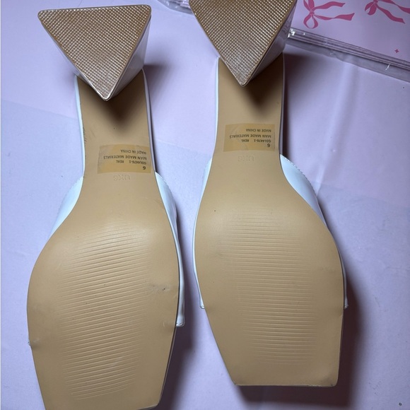 EGO White Open-Toe Mules with Gold Logo - Picture 4 of 7